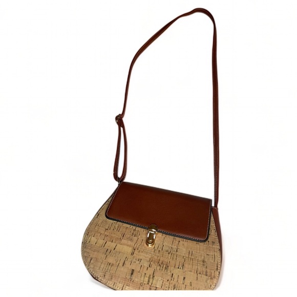 Cork fabric crossbody bag - Picture 2 of 3